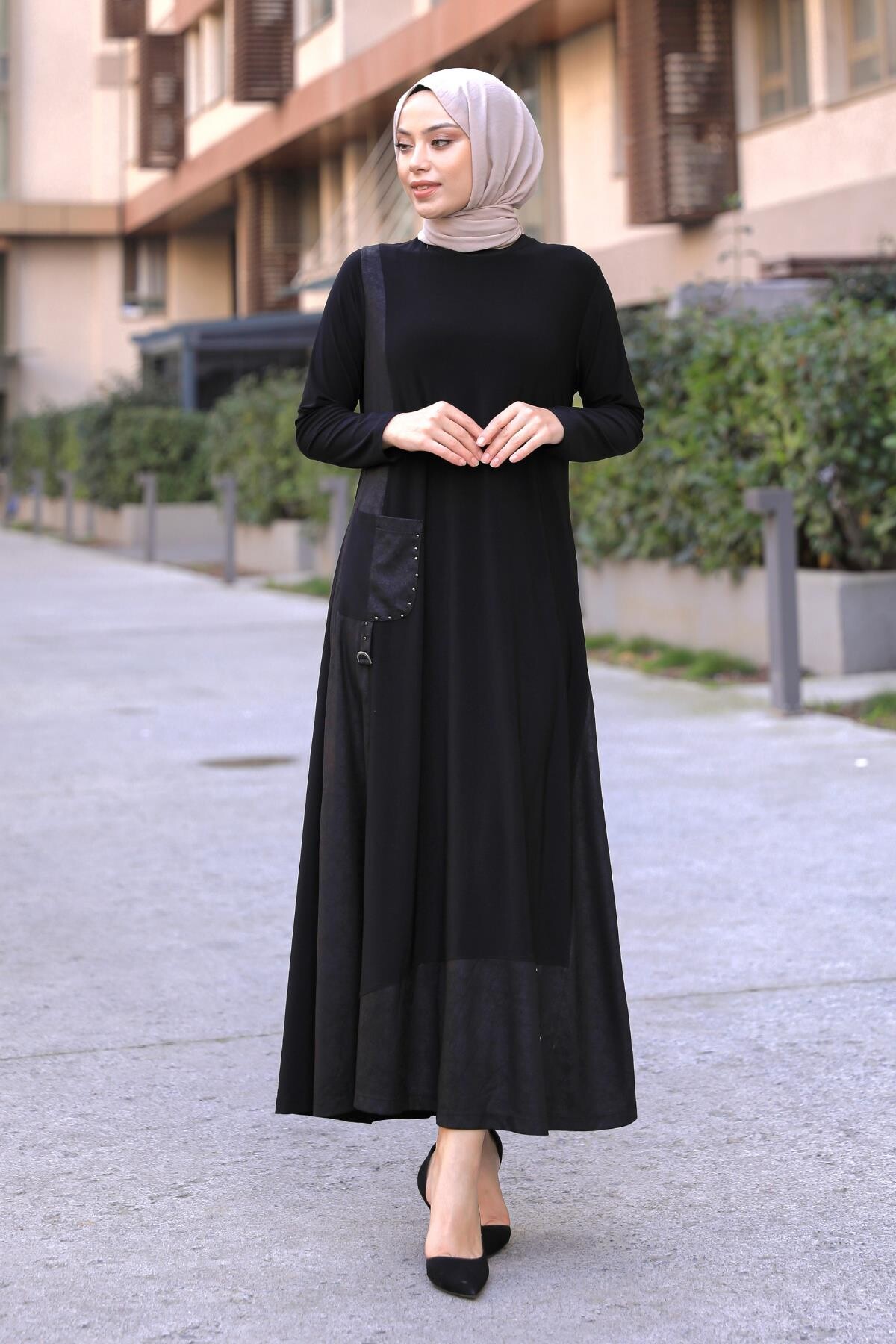 Amine Deri Detaylı Elbise Siyah - 4